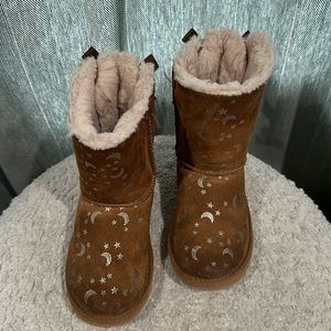 Girl Ugg Boot